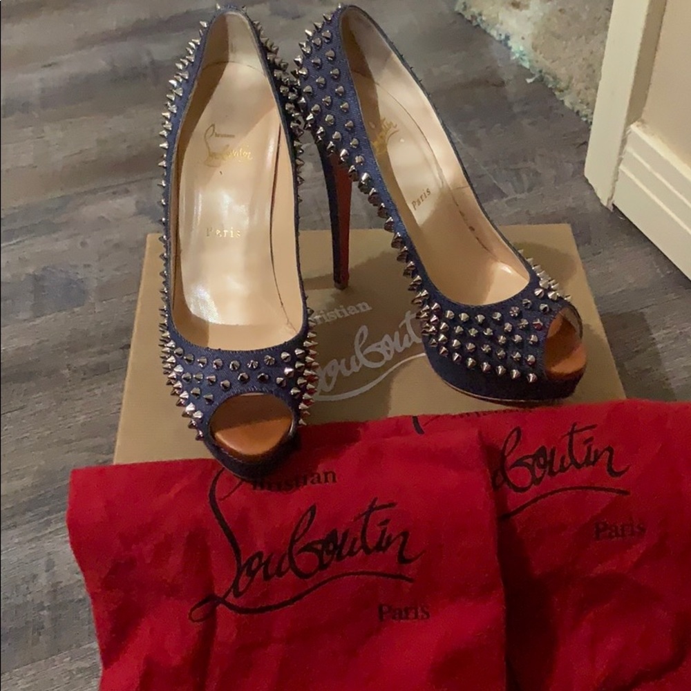 Spike Red bottoms ready to go !! 100% authentic